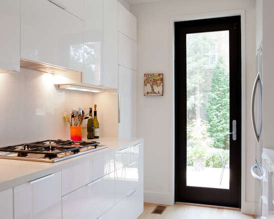 طراحی و دکوراسیون آشپزخانه با ام دی اف هایگلاس ترکیه